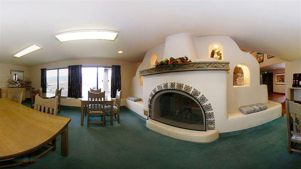 Comfort Suites Taos Eksteriør bilde